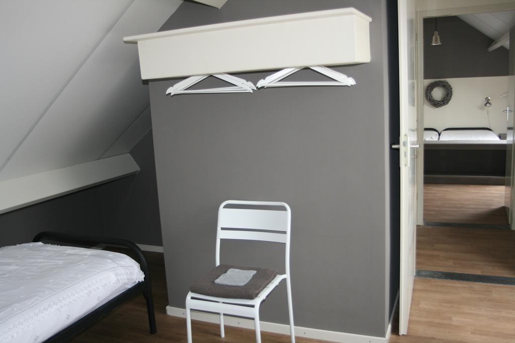 Erfgoedlogies D'Ouffenhoff Hotel Baarlo  Room photo
